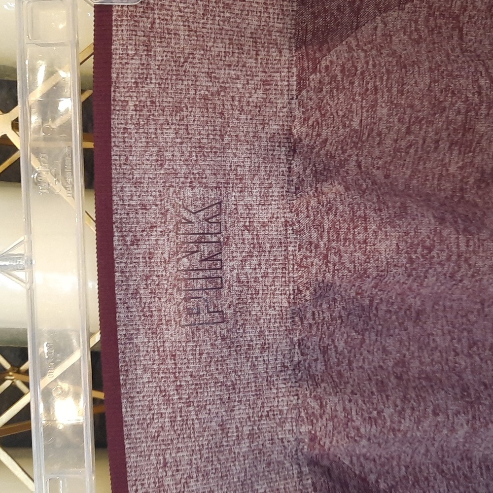 Victoria secret PINK set of two small Activewear leggings - Picture 3 of 10